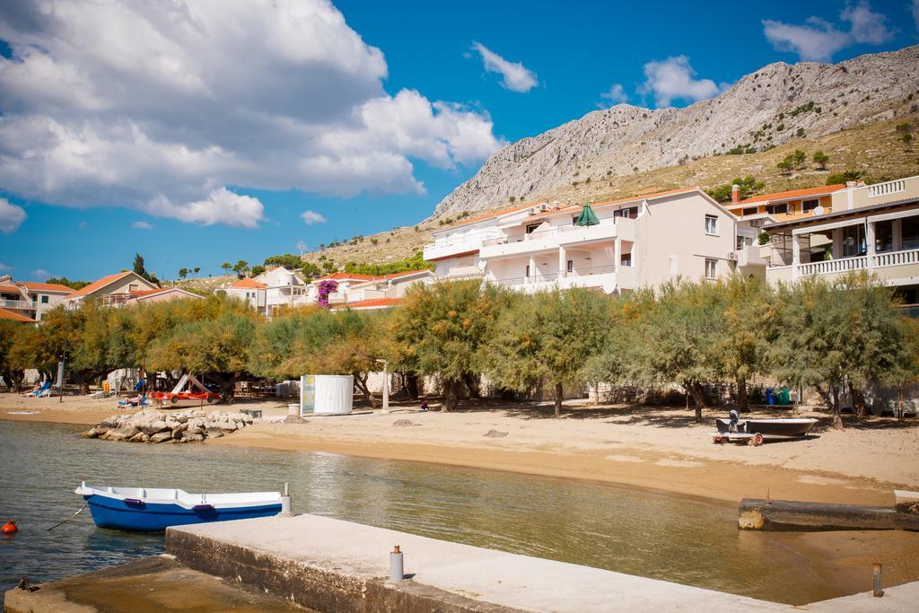 Filip Apartment Omis Exterior photo