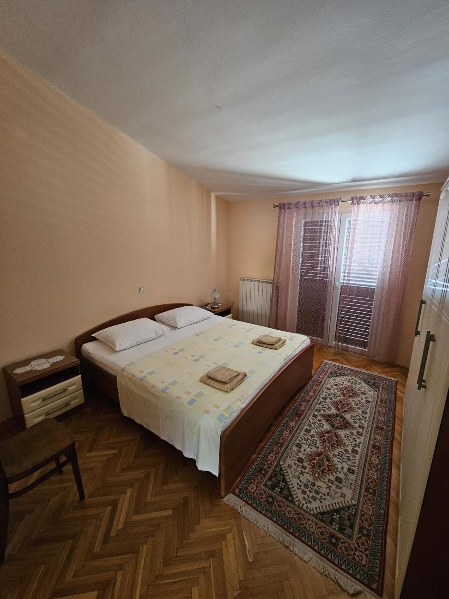 Filip Apartment Omis Exterior photo