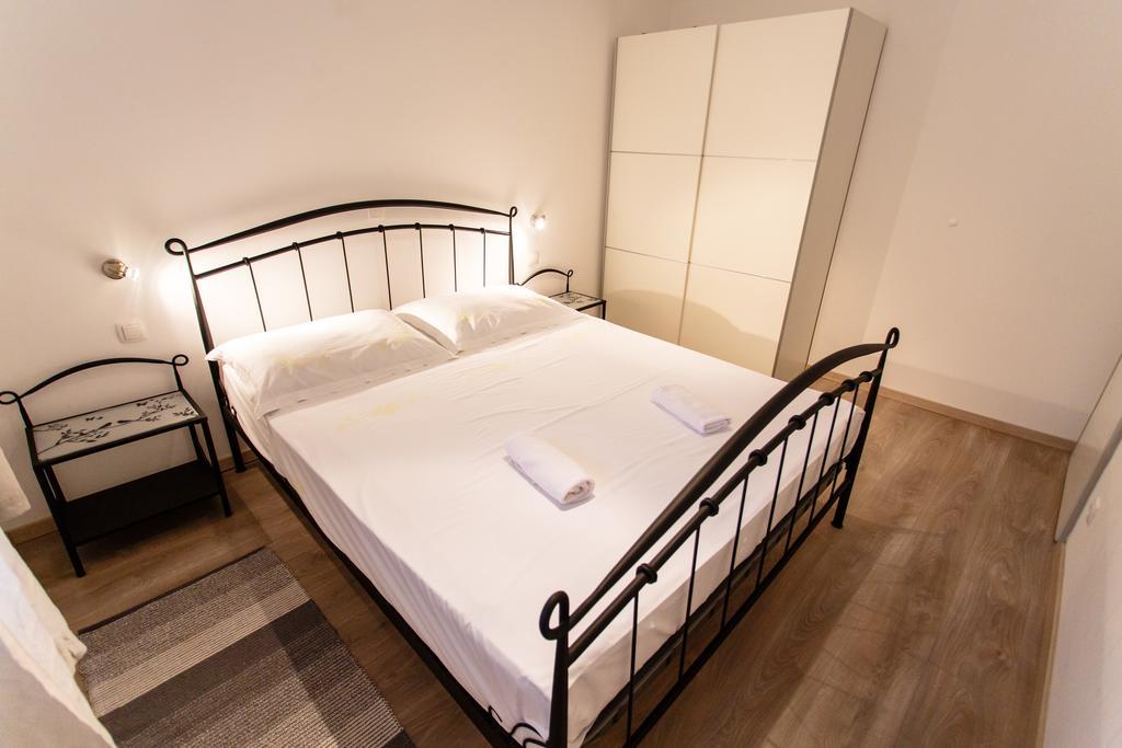 Filip Apartment Omis Room photo