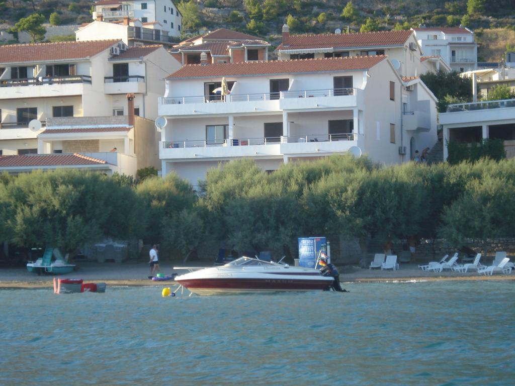 Filip Apartment Omis Exterior photo